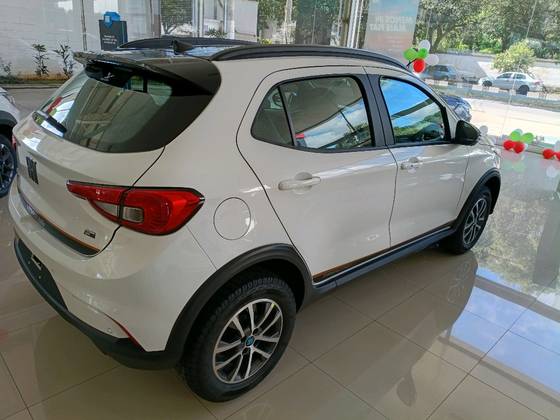 FIAT ARGO 1.3 FIREFLY FLEX TREKKING CVT
